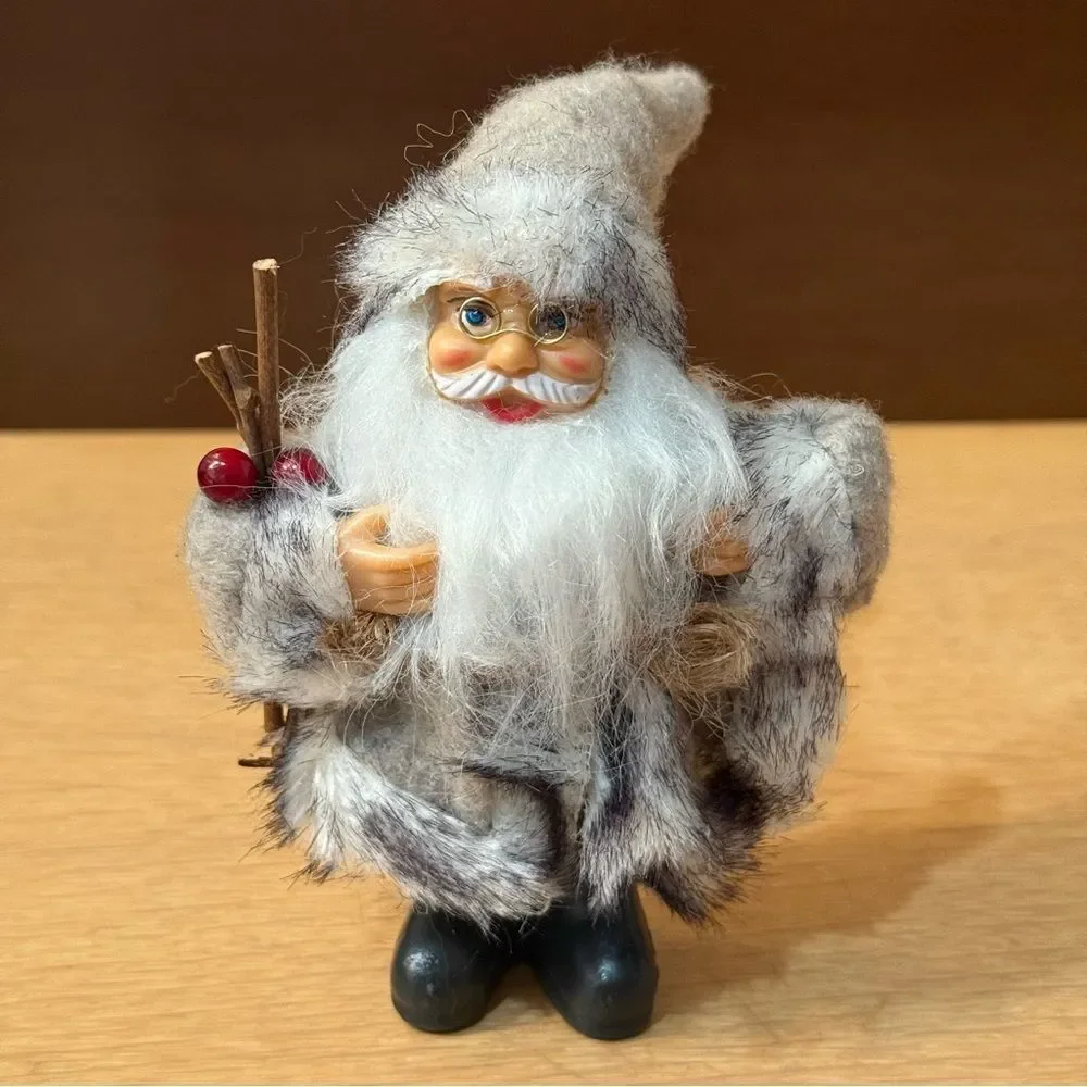 Vintage Old World Country Santa Figurine